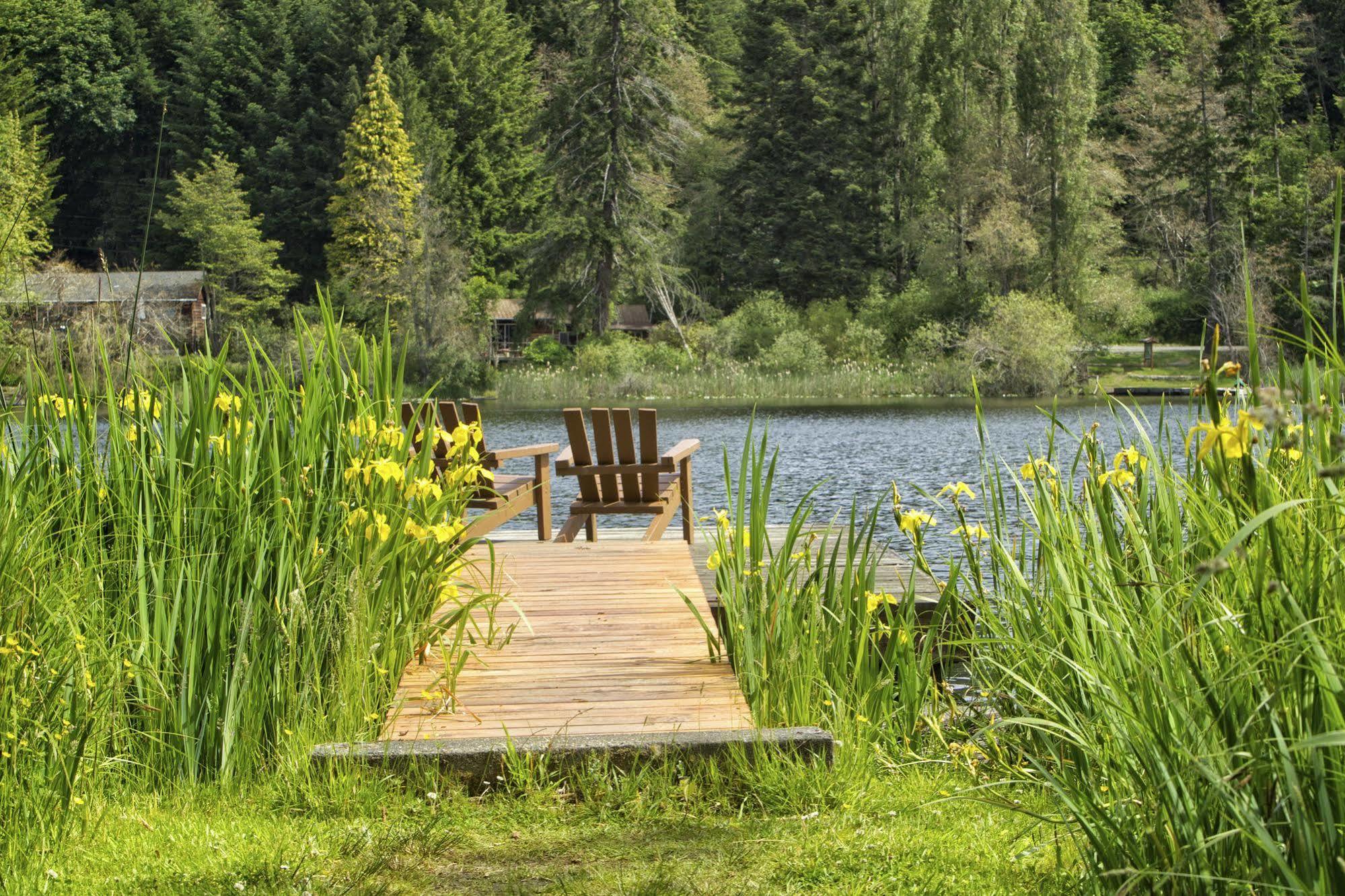 Cusheon Lake Resort Ganges 외부 사진