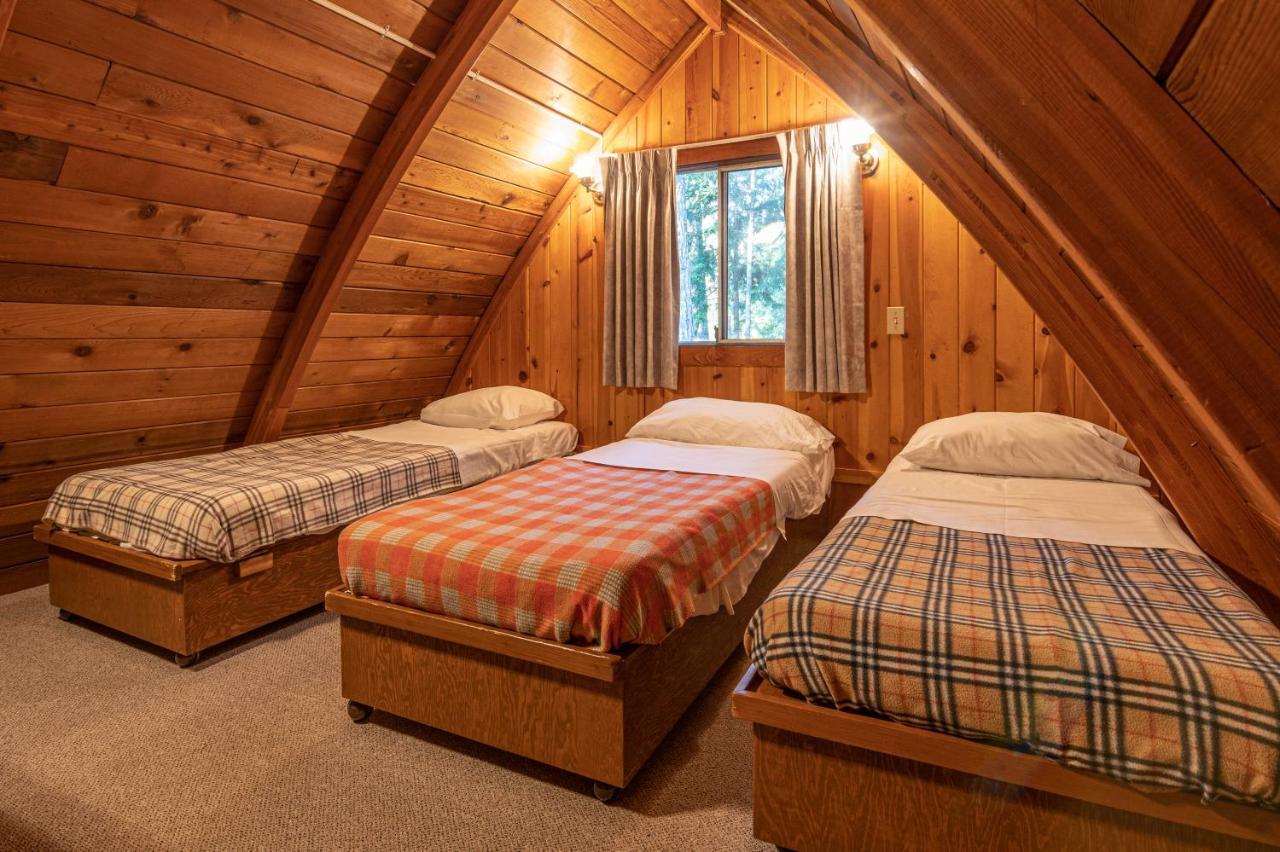 Cusheon Lake Resort Ganges 외부 사진