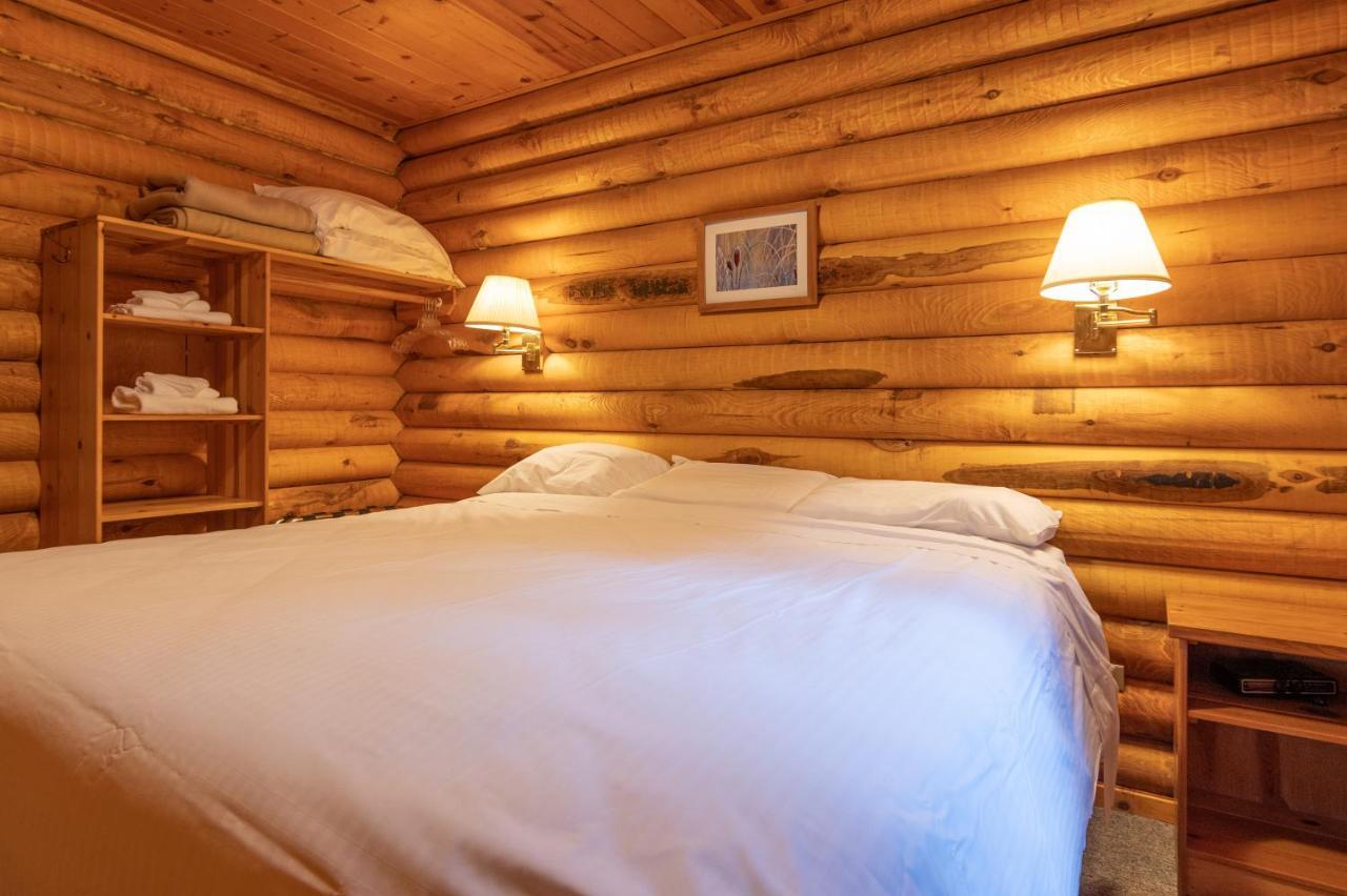 Cusheon Lake Resort Ganges 외부 사진