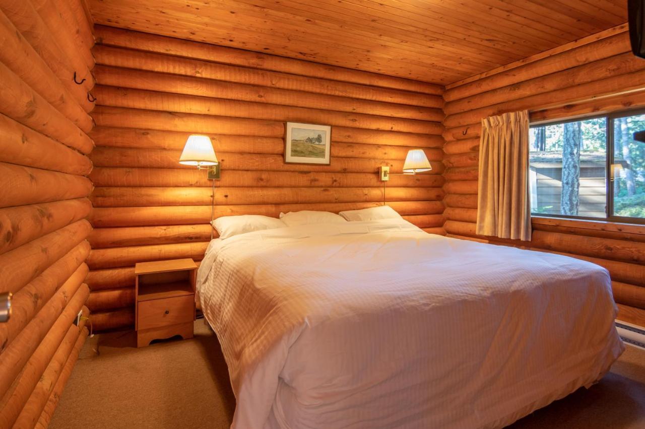 Cusheon Lake Resort Ganges 외부 사진