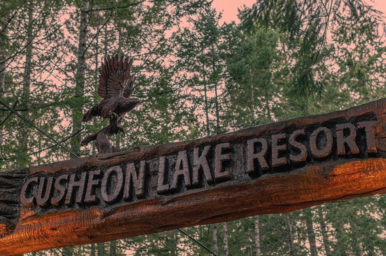 Cusheon Lake Resort Ganges 외부 사진